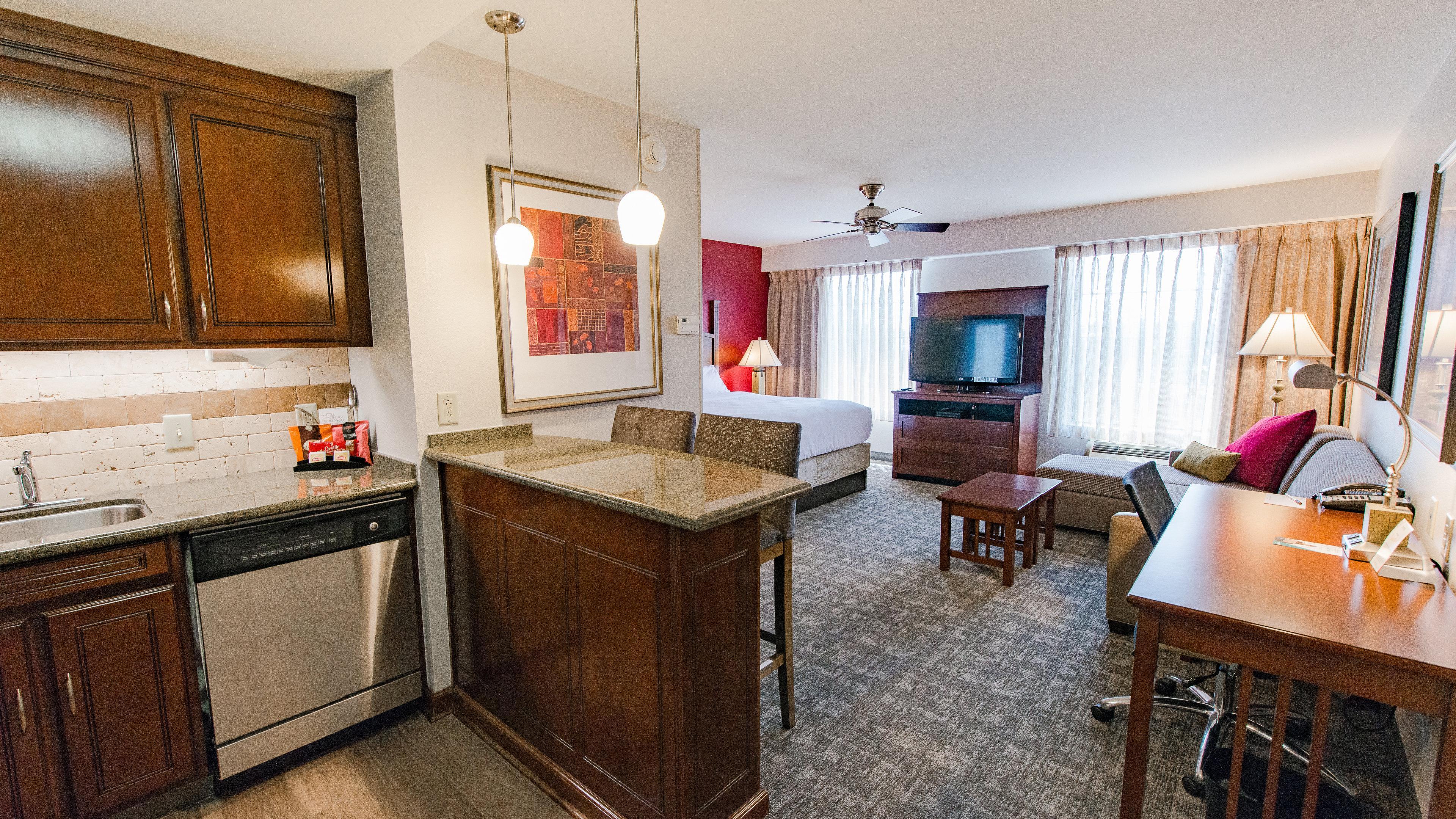 Staybridge Suites Wilmington East By Ihg Εξωτερικό φωτογραφία