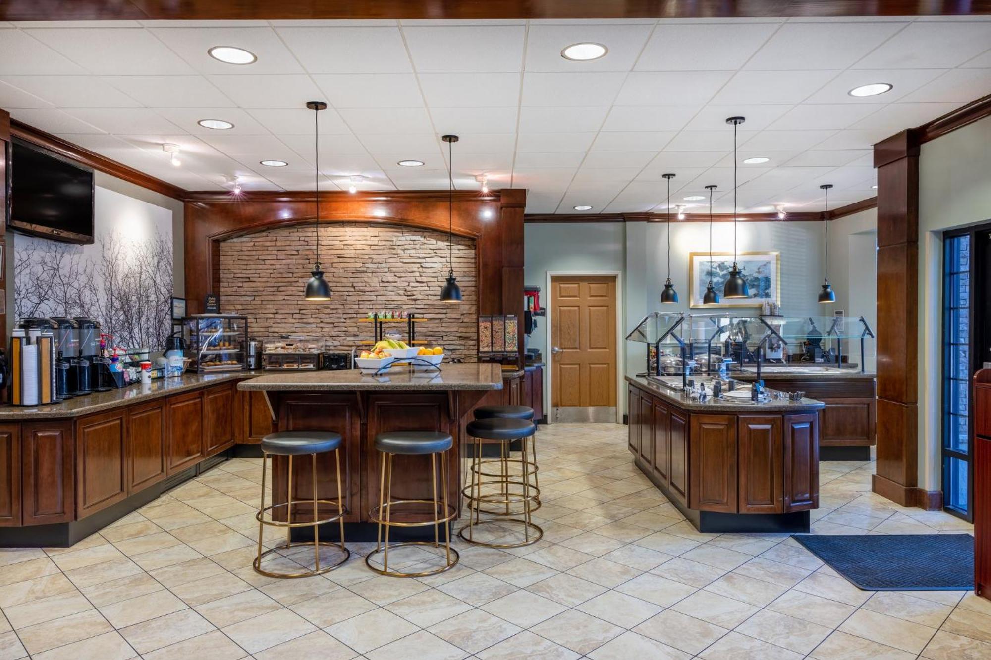 Staybridge Suites Wilmington East By Ihg Εξωτερικό φωτογραφία