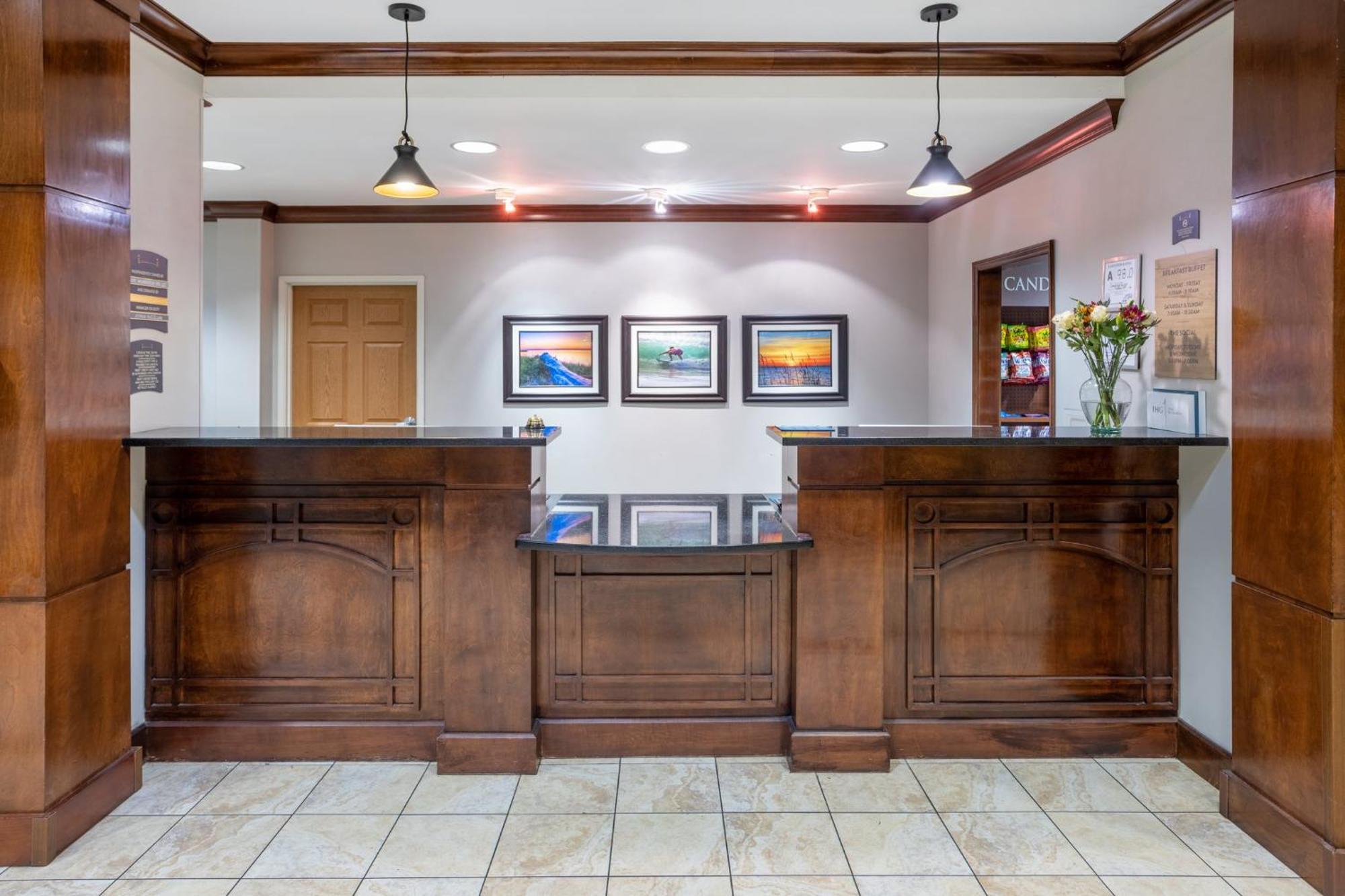 Staybridge Suites Wilmington East By Ihg Εξωτερικό φωτογραφία
