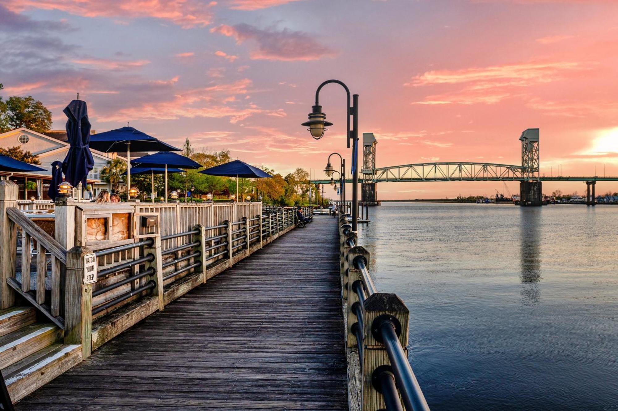 Staybridge Suites Wilmington East By Ihg Εξωτερικό φωτογραφία